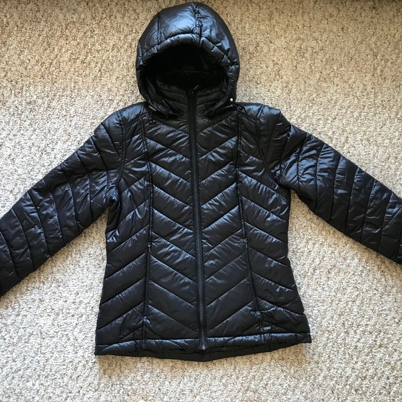 tek gear Jackets & Blazers - Woman's Tek Gear Puff Jacket